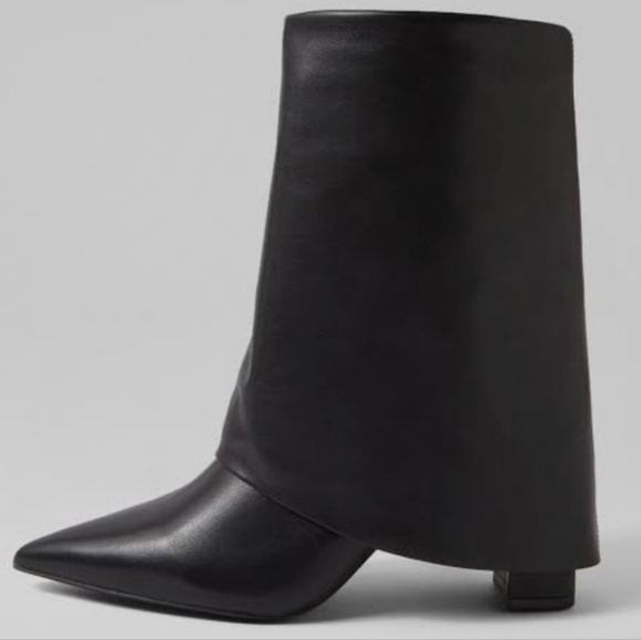 Steve Madden Shoes - Steve Madden Black Leather Boots Size 9.5 Avant Garde Monochrome Contemporary